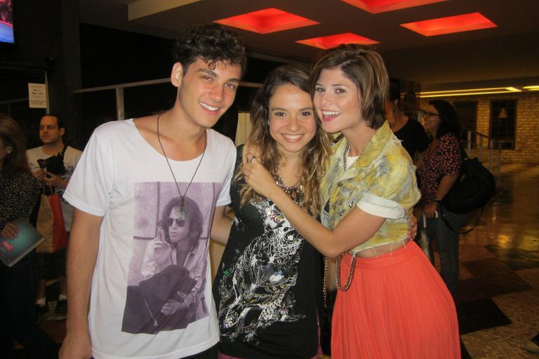 Guilherme Prates, Thais Belchior e Julianne Trevisol