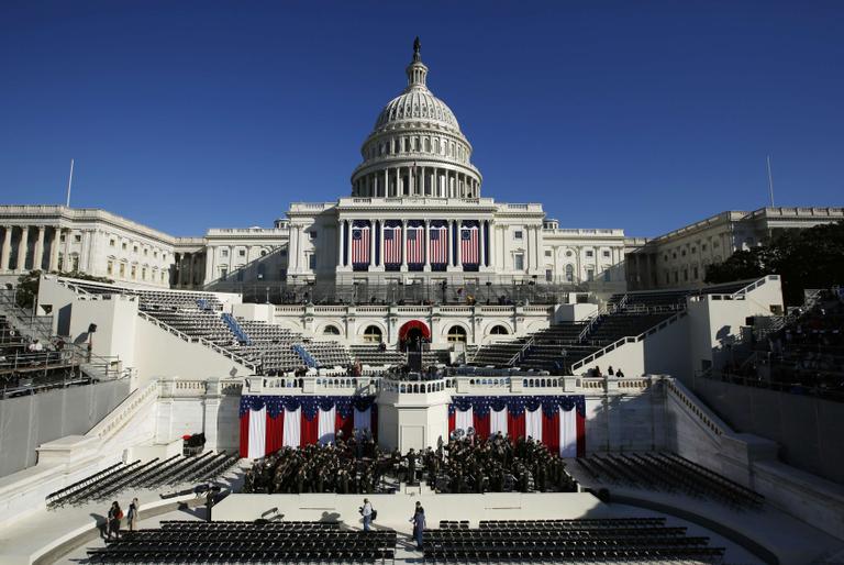 Os preparativos para a posse oficial do presidente Barack Obama, em frente ao Capitólio