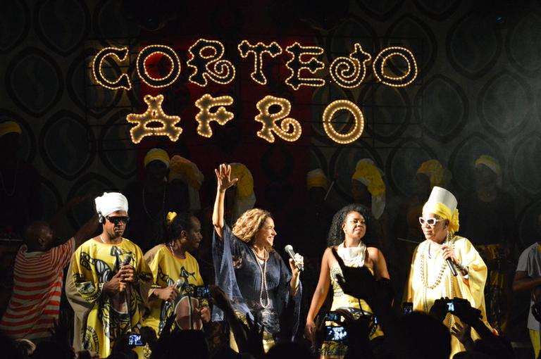 Daniela Mercury agita ensaio do Cortejo Afro em Salvador