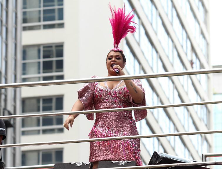 Preta Gil canta no Bloco da Preta, no Rio de Janeiro