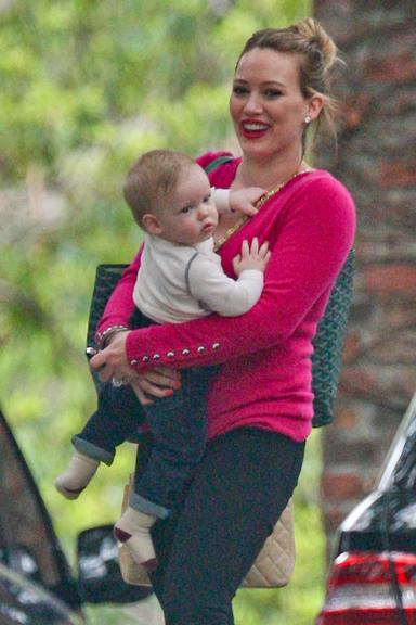 Hilary Duff e seu pequeno Luca Cruz