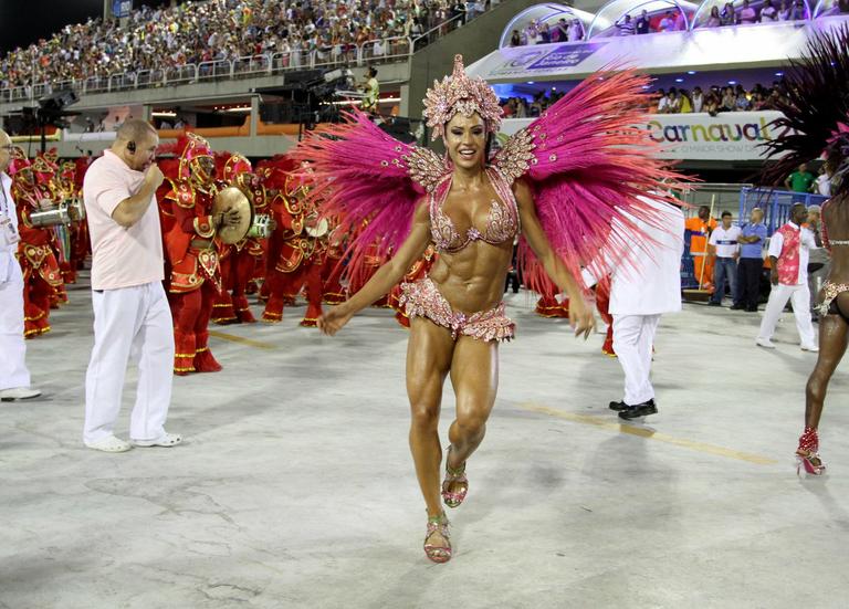 Gracyanne Barbosa na Unidos do Jacarezinho