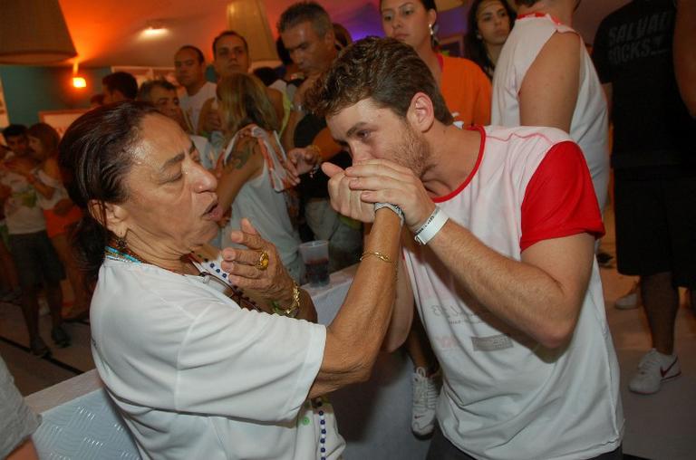 Lícia Fábio e Leonardo Miggiorin