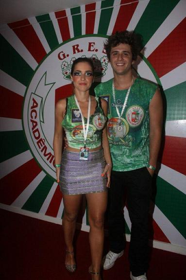 Monique Alfradique e Gil Coelho