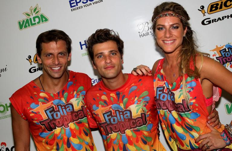 Henry Castelli, Bruno Gagliasso e Giovanna Ewbank