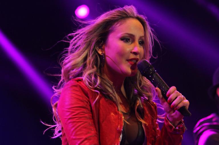 Claudia Leitte agita show em São Paulo