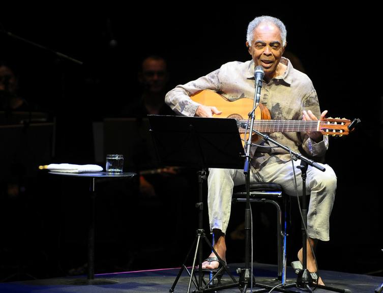 Gilberto Gil se apresenta em SP