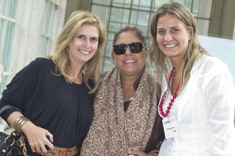 Simone Goltcher (arquiteta), Maria Antonia Penteado (arquiteta) e Christiane Rüegg (diretora de marketing do Grupo Casa Cor)