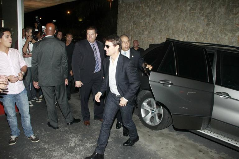 Tom Cruise janta em churrascaria no Rio de Janeiro