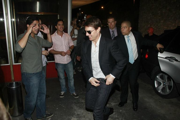 Tom Cruise janta em churrascaria no Rio de Janeiro