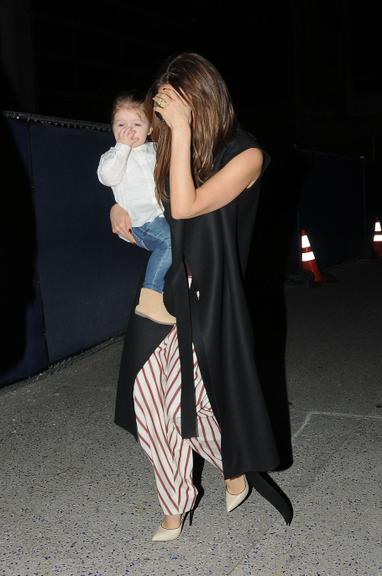 Victoria Beckham e sua pequena Harper