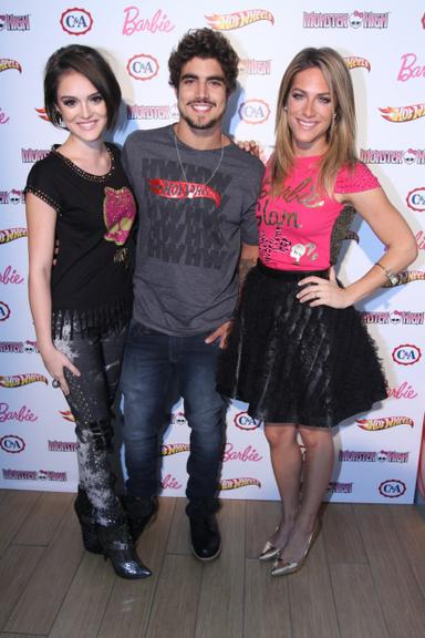 Isabelle Drummond, Caio Castro e Giovanna Ewbank