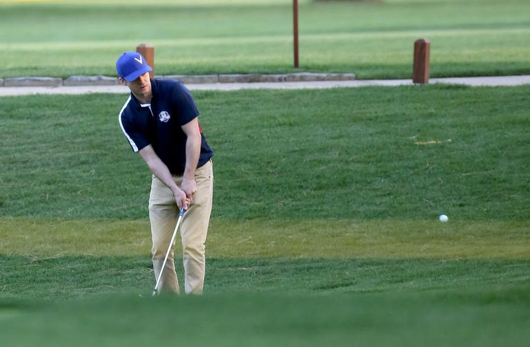 Justin Timberlake pratica golfe na Califórnia 