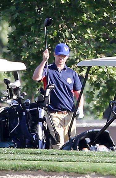 Justin Timberlake pratica golfe na Califórnia 