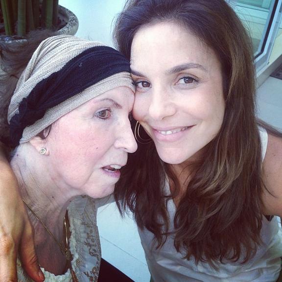 Ivete Sangalo com Dona Alda