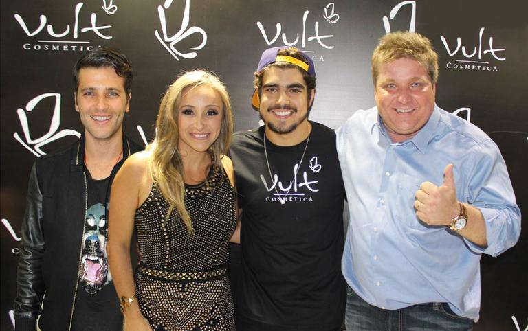 Bruno Gagliasso, Caio Castro, Daniela Cruz e Murilo Reggiani