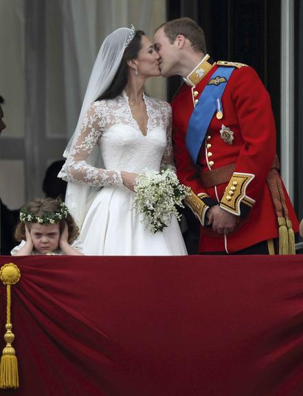 Casamento real completa 10 anos !Relembre 10 momentos de Kate e William