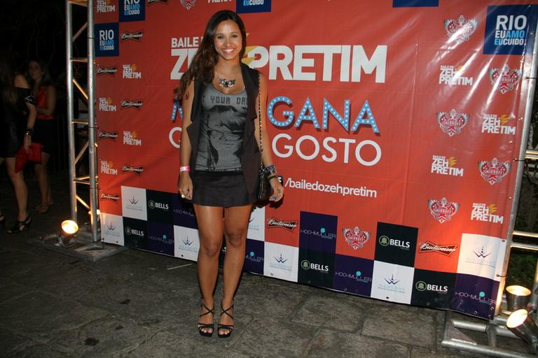 30 looks de Thaíssa Carvalho