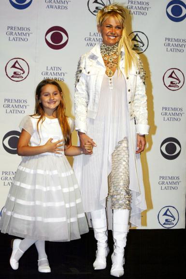 xuxa e sasha aniversário 28/07/2014 16 anos