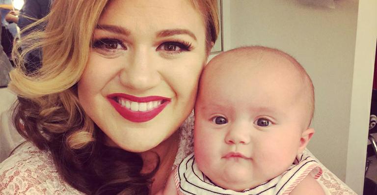 Kelly Clarkson e River Rose