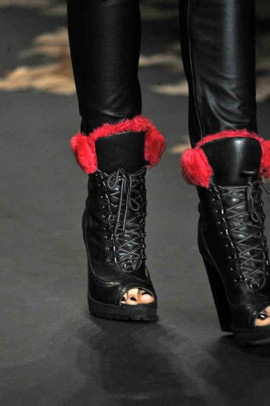 Sapatos Fashion Week 03-11