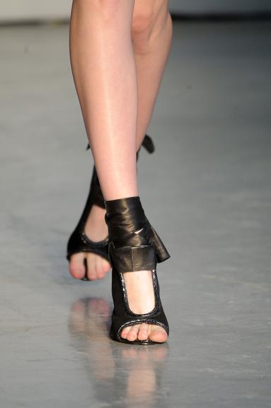 Sapatos Fashion Week 04-11