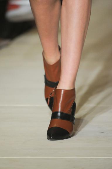 Sapatos Fashion Week 04-11