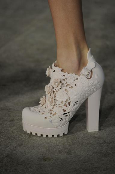 Sapatos Fashion Week 06-11