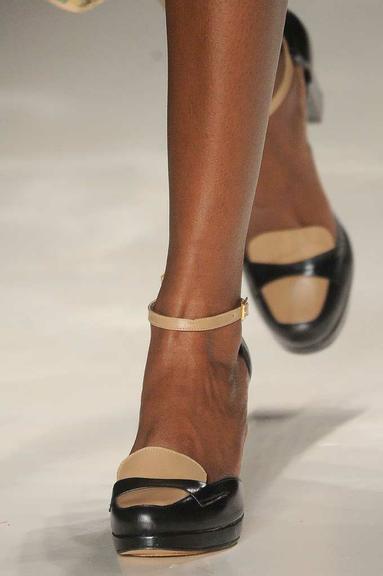 Sapatos Fashion Week 06-11