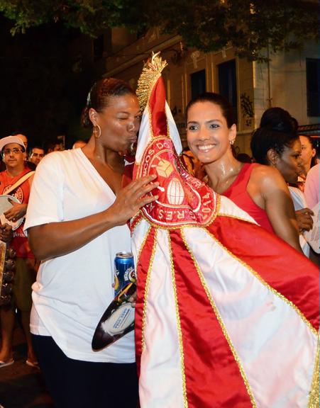 Atriz Queen Latifah participa de ensaio da Salgueiro