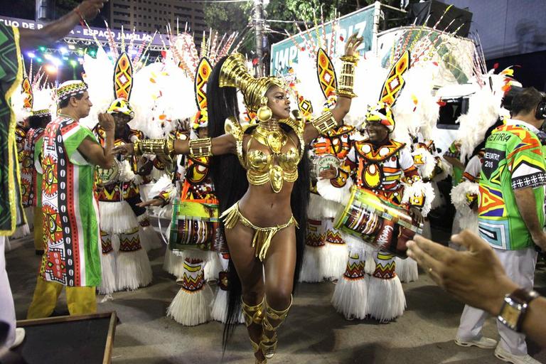 Cris Vianna no desfile da Imperatriz Leopoldinense