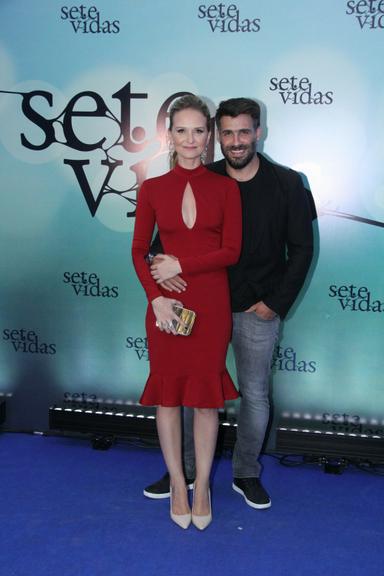 Looks dos famosos na festa da novela 'Sete Vidas'