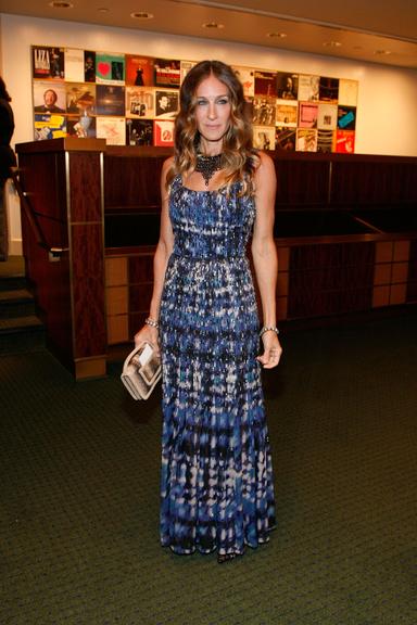 Sarah Jessica Parker: Veja 50 looks da atriz