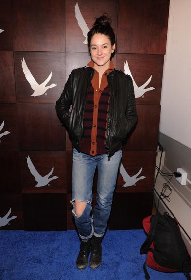 Shailene Woodley possui estilo fácil de copiar. Confira!