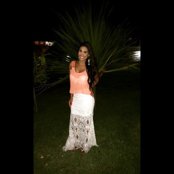 Veja o estilo de Amanda, do 'BBB15', em 30 looks