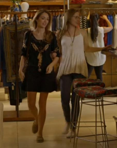 7 Vidas: Veja 20 look românticos de Júlia, personagem de Isabelle Drummond