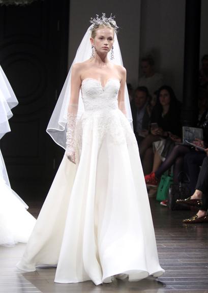 Inspire-se em 15 vestidos de noiva da 'Bridal Fashion Week'