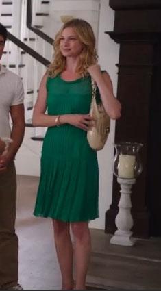 Revenge: Confira os looks marcantes de Emily Thorne