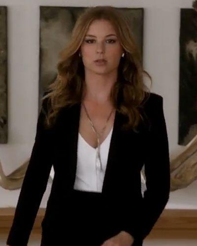 Revenge: Confira os looks marcantes de Emily Thorne