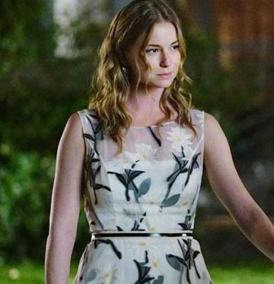 Revenge: Confira os looks marcantes de Emily Thorne