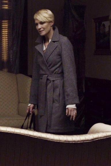 Inspire-se nos looks clássico de Claire, de 'House of Cards'