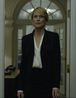 Inspire-se nos looks clássico de Claire, de 'House of Cards'