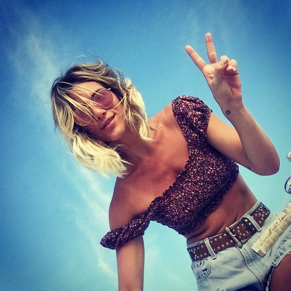 Inspire-se nos óculos de sol da atriz Giovanna Ewbank