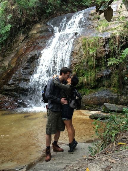 Geovanna Tominaga mostra viagem ao lado do amado