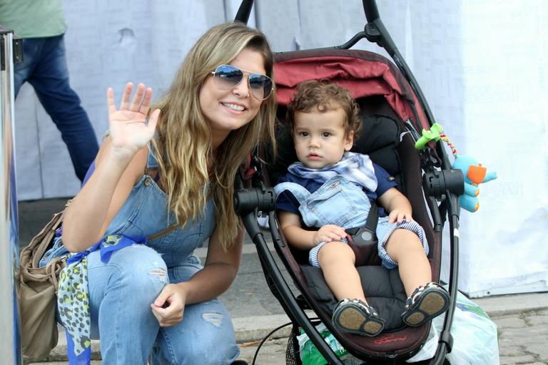 Bárbara Borges e o filho, Martin Bem