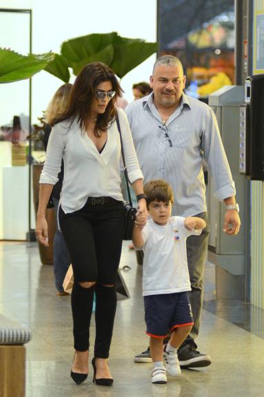 Juliana Paes com o filho, Pedro