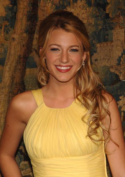 Inspire-se no estilo clássico de Blake Lively em 30 penteados