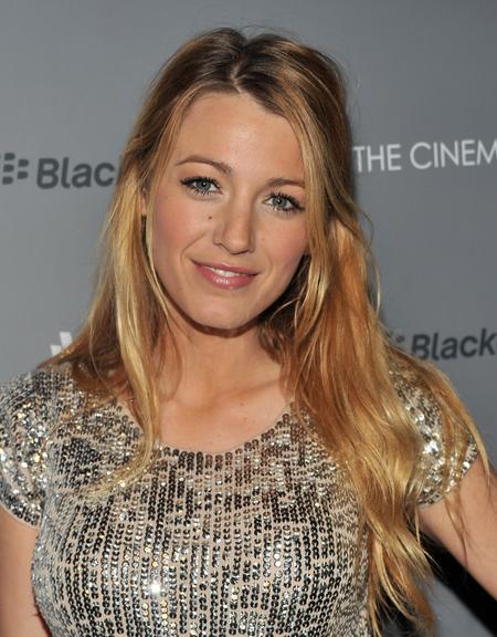 Inspire-se no estilo clássico de Blake Lively em 30 penteados