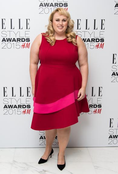 Moda plus size: Veja o estilo da atriz Rebel Wilson