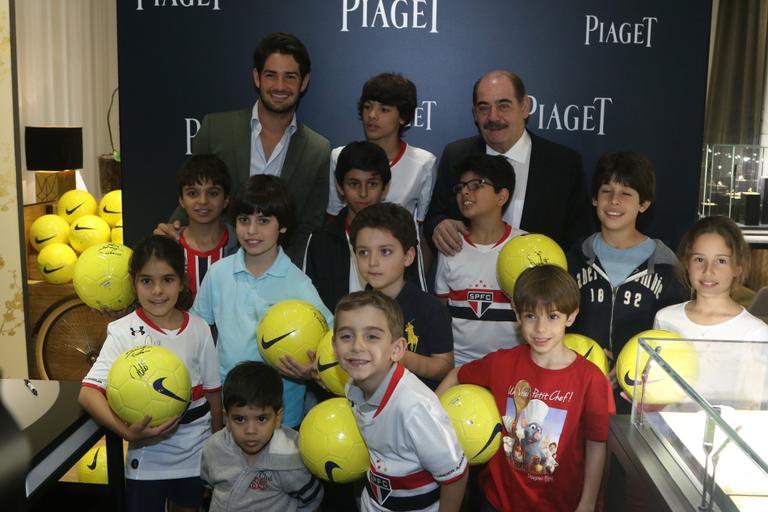 Alexandre Pato e Rivellino: encontro de craques